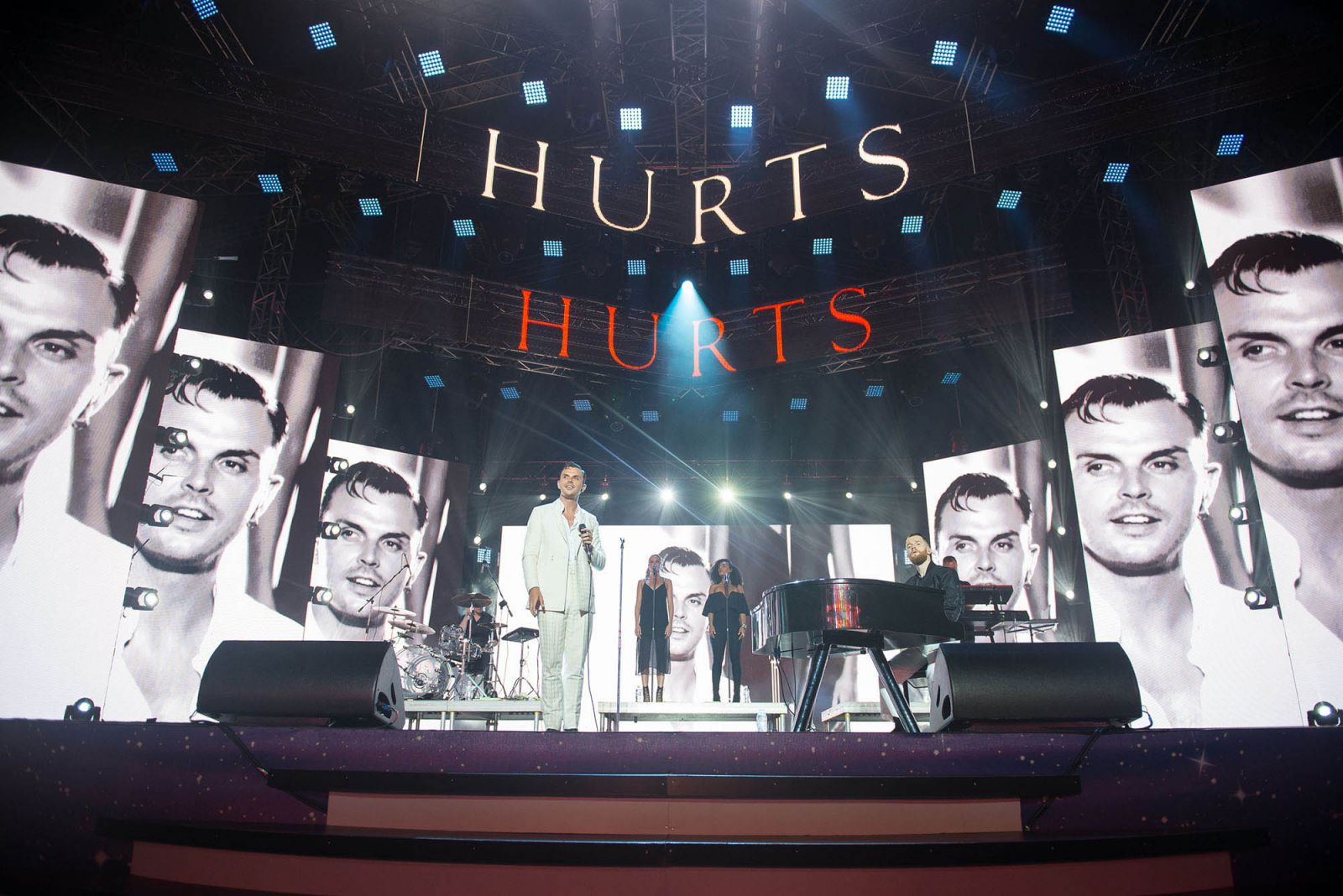 Специфический юмор, вкусная еда и неповторимый колорит: звезды Квартала 95 рассказали о любви к Одессе